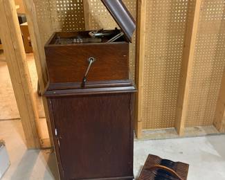 Victor Victrola Phonograph with Cabinet and Record Holder
