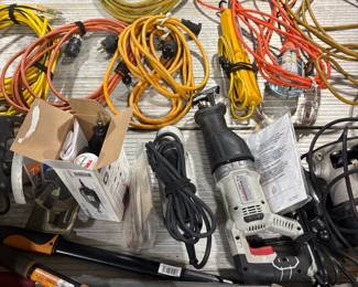 Assorted Power Tools and Electrical Accessories Lot with Porter-Cable Reciprocating Saw and Dremel Kit