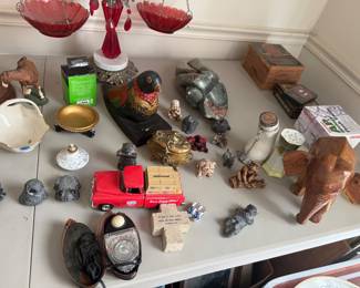 knickknacks