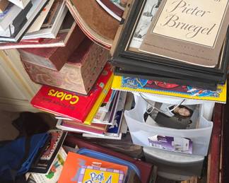 Books / wall art