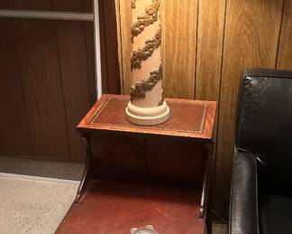 Vintage 2 tier end tables.....