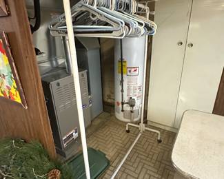 Clothing rack