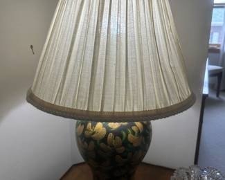 Table lamp