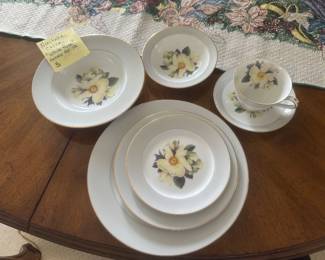 Noritake "White Rose" service for 12