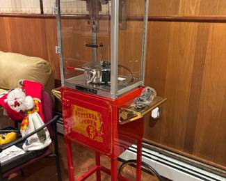 Popcorn machine