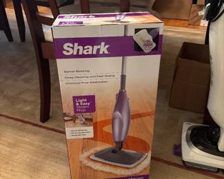 Shark mop