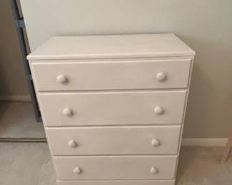 South Shore Angel Traditional Drawer Chest