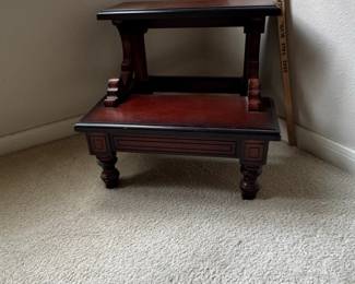The Bombay Company Dark Cherry Finish Wooden Step Stool