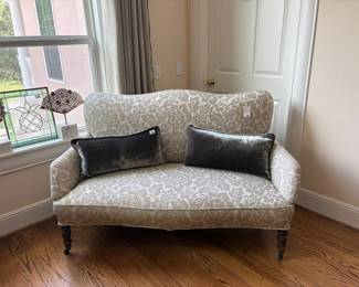 Traditional Camelback Loveseat