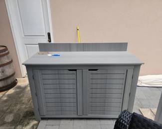 Resin Outdoor Storage Cabinet with Backsplash