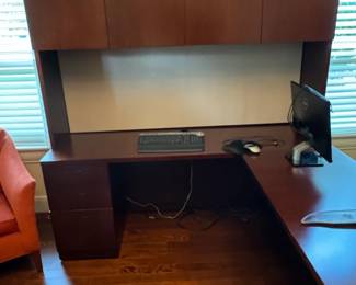 Executive LShaped Desk with Hutch