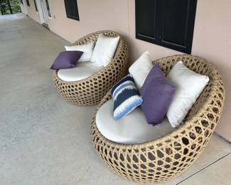 Woven Round Outdoor Cocoon Chairs with Cushions