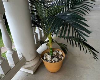 Artificial Majesty Palm Tree in Pot