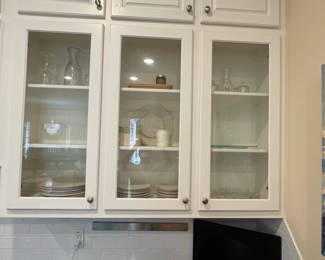 White Kitchen Cabinet Set with Glass Doors