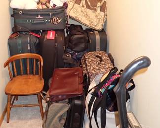LUGGAGE  - VAC - CHILD CHAIR