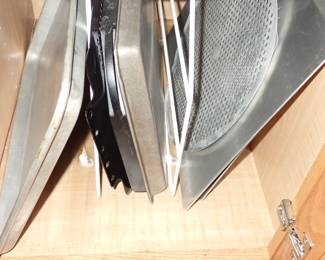 BAKEWARE