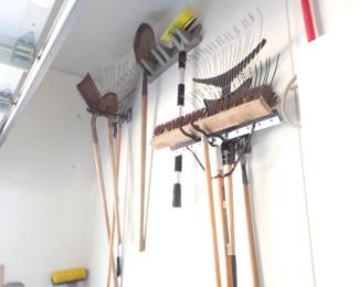 GARDEN TOOLS