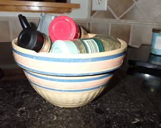 VINTAGE MIXING BOWL