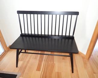 BLACK BENCH