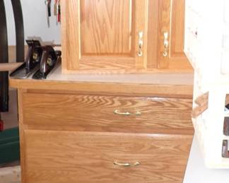 OAK CABINETS