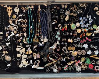 Large Collection of Gold, Sterling Silver & Costume Jewelry