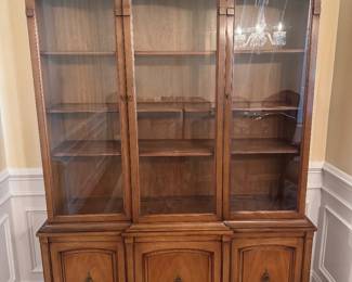 Drexel Tribune 6 Door Multi Tiered China Cabinet (56"W x 16"D x 78"H)