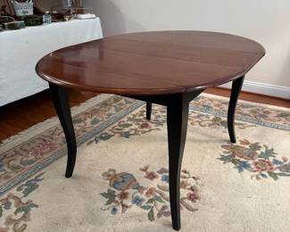 Nichols & Stone Rounded Rectangular Dining Table (42"W x 29"H x 42"L with 2 Leaves 12" each)