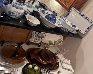 Collection of Kitchen Plates & Accessories