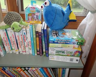 BOOKS & BOOKS....  BEST GRANDMA EVER  LIVES HERE