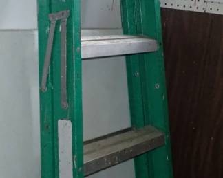LADDER