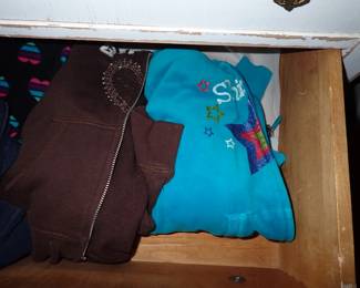 CLOTHES