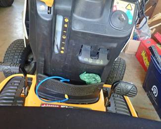 CUB CADET MOWER