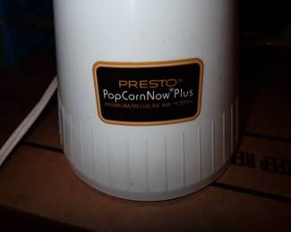 PRESTO POP CORN POPPER