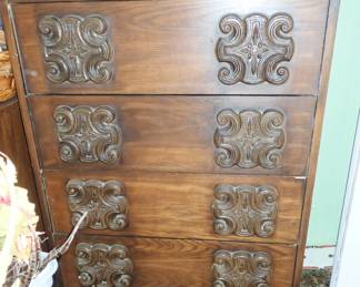 TALL DRESSER 