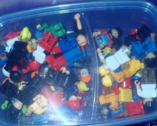 LEGO PEOPLE
