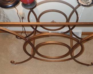 SOFA TABLE