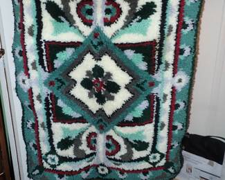 HOOKED RUG