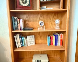 Shelving unit 