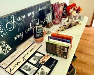 Vintage and new age decor 