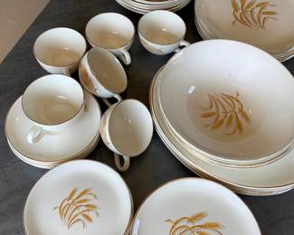 Golden Wheat MCM dish set