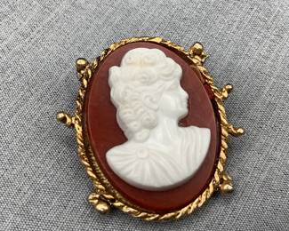 Cameo