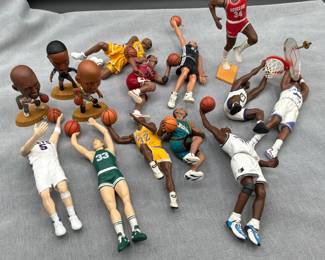 Figurines, basketball