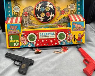 Toy carnival game