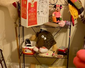 Mini mouse bank, vintage toys 