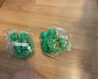 Green giant jump ropes