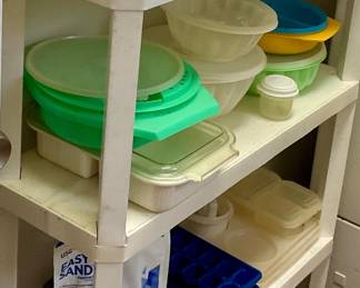 Tupperware 