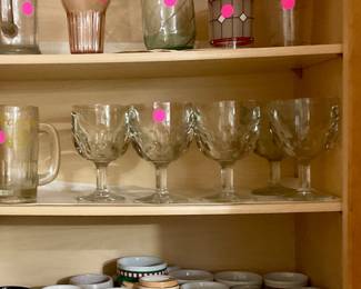 Mugs and tumblers