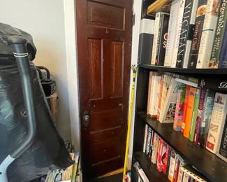 $125 -- Vintage Oak Door