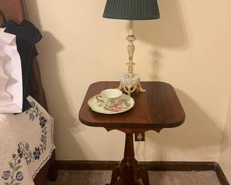  cherry candle table 