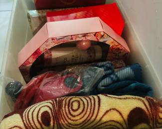 Large Lot of Bath & Body Products, Gift Sets, and Plush Blanket